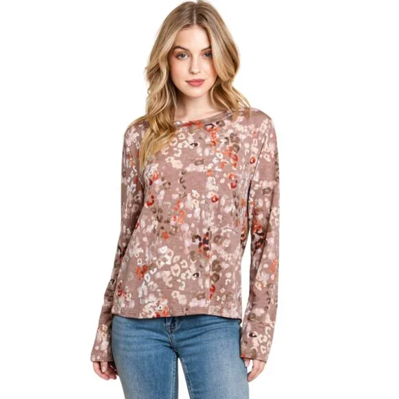 Animal Print Paige Top with Pocket - Picture 4 of 5